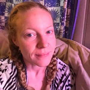 Meet your Posher, Joy